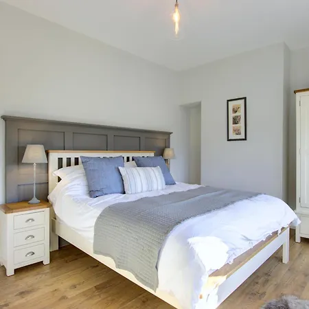 بيت للعطل West House Cowesby